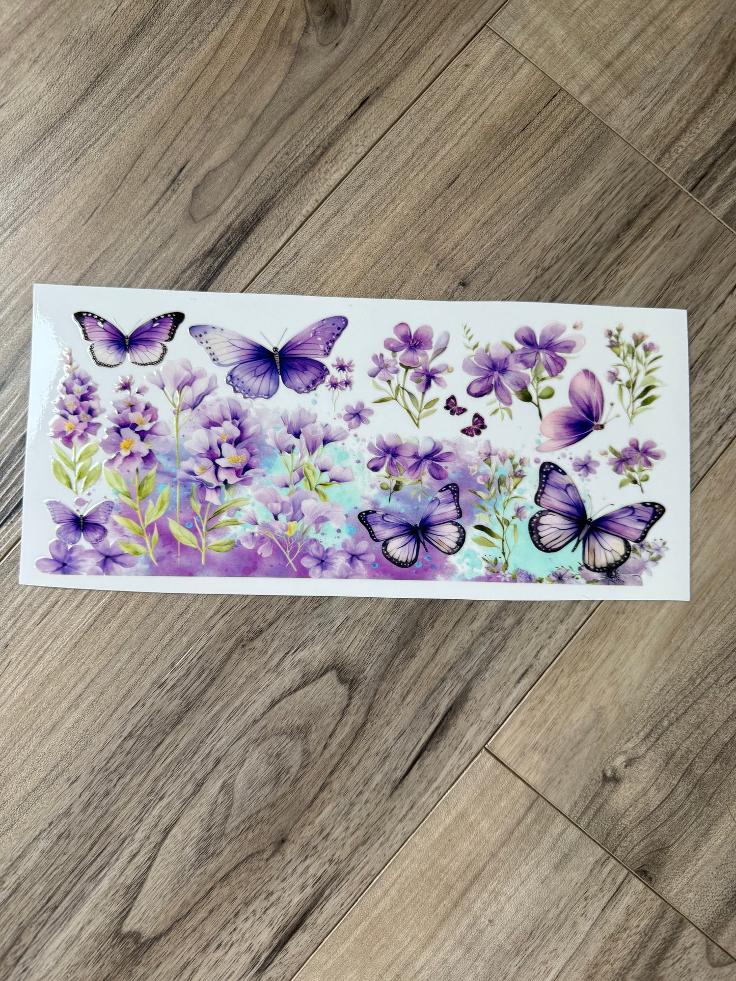 18 : Purple Butterflies & Flowers